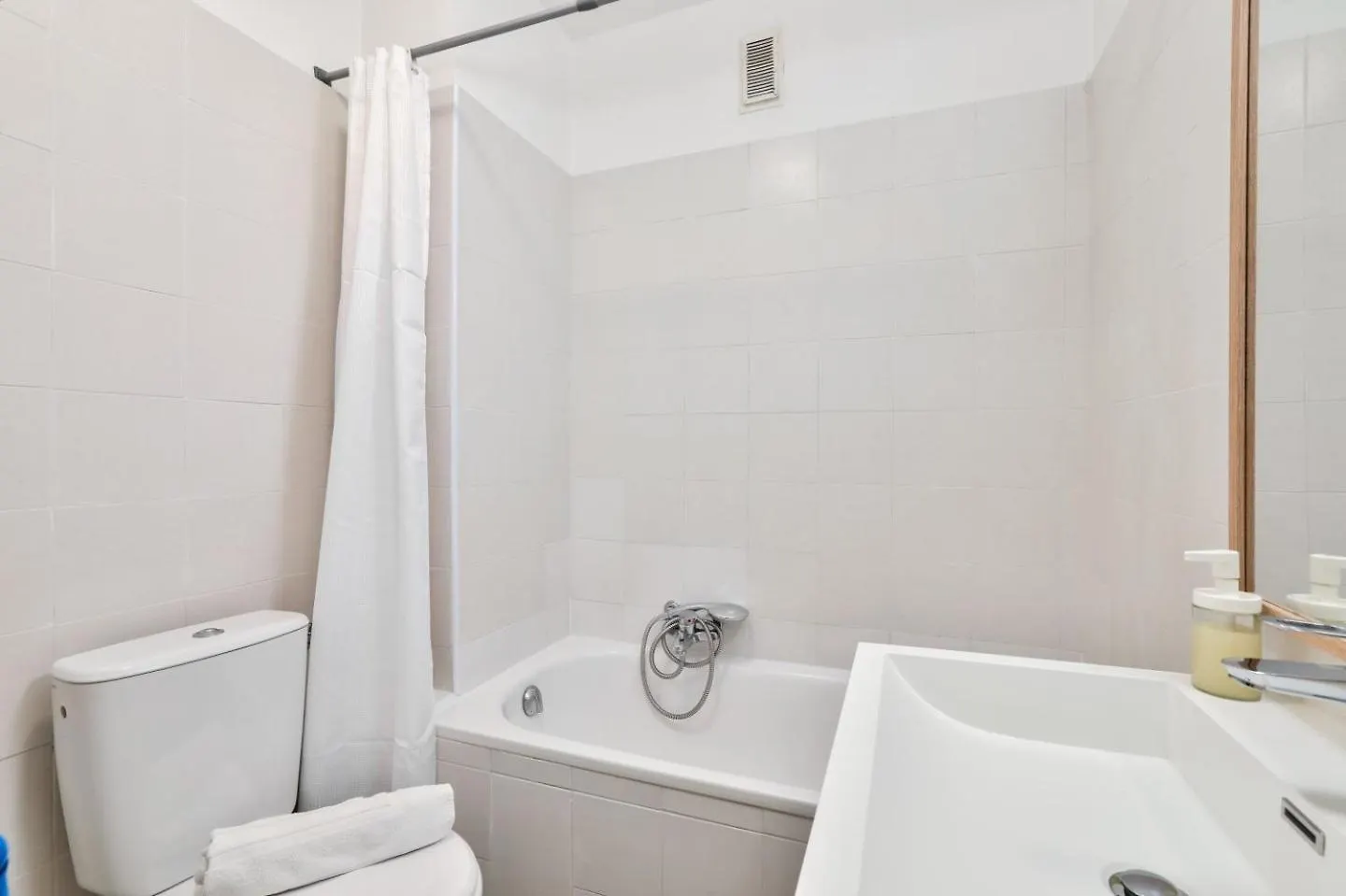 Studio With A 20Sqm Terrace 10Min From La Croisette カンヌ フランス