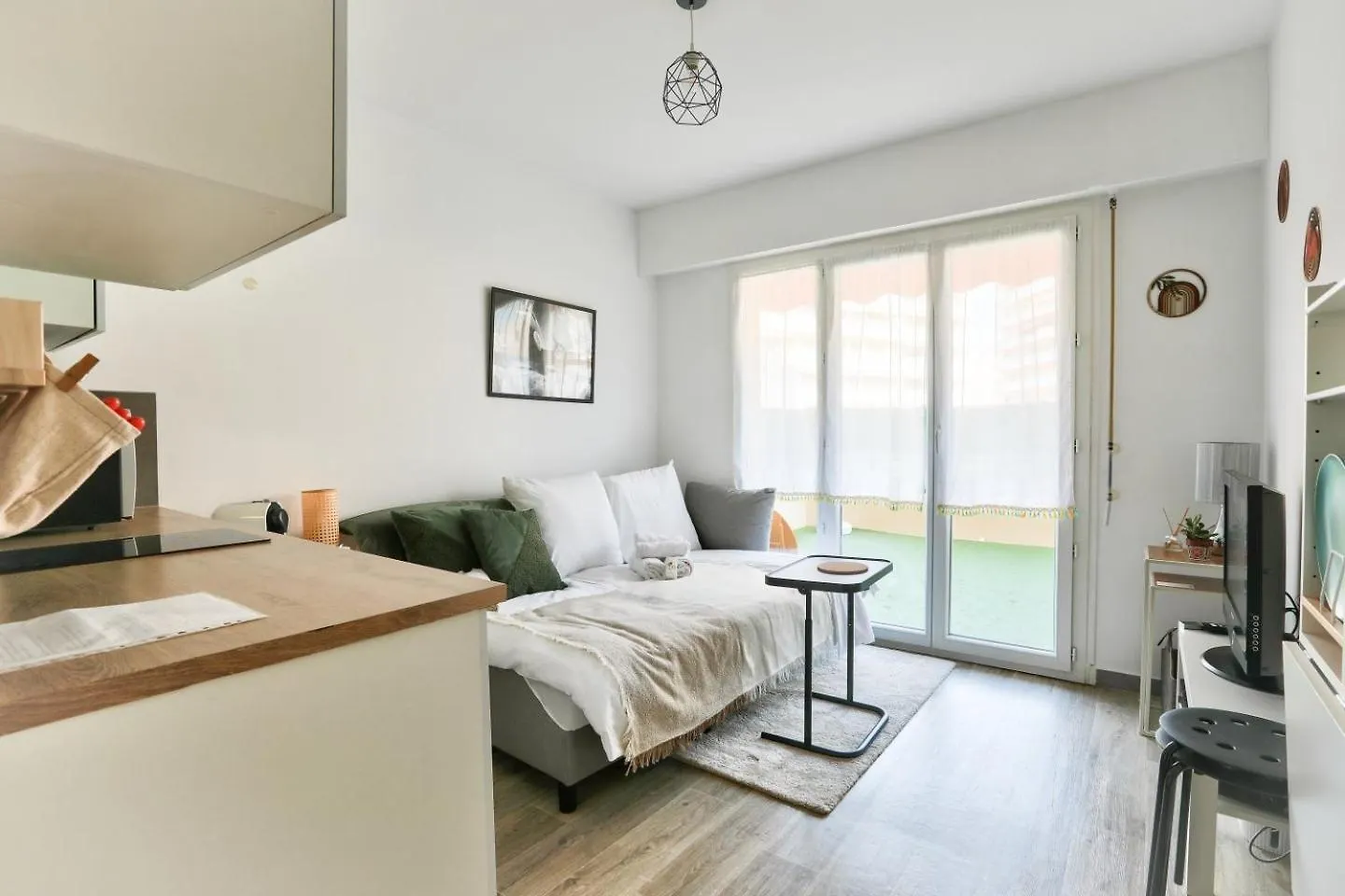 Studio With A 20Sqm Terrace 10Min From La Croisette location